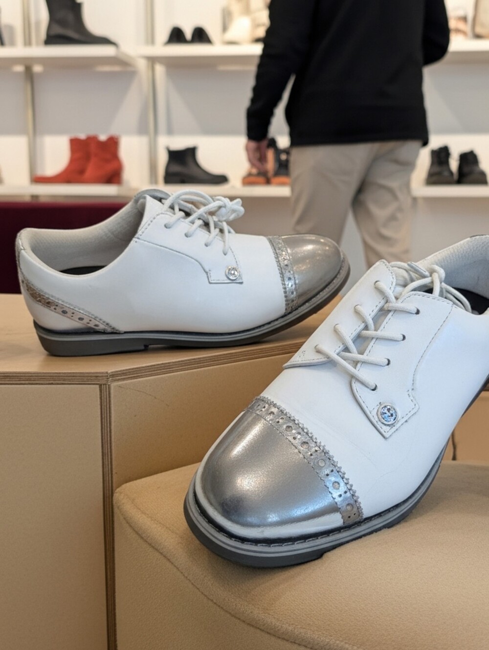 G/FORE Cap Toe Gallivanter Golf Shoes Women's Sz 5.5 $250